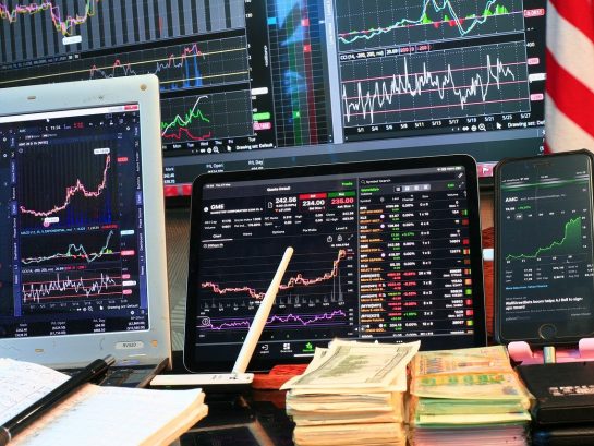 Image showing a financial markets trading desk